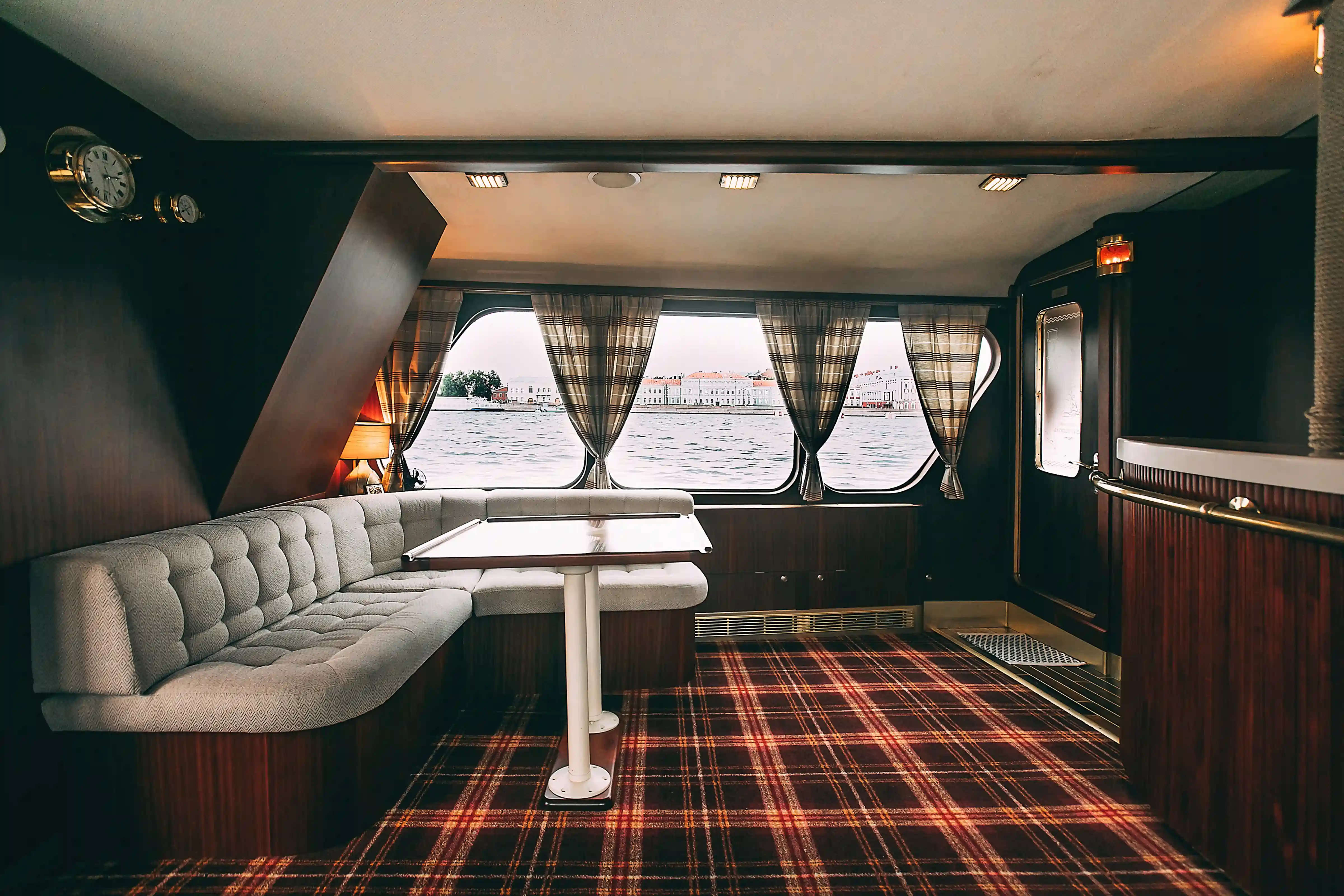 Теплоход "Политрук Бочаров" image- 4